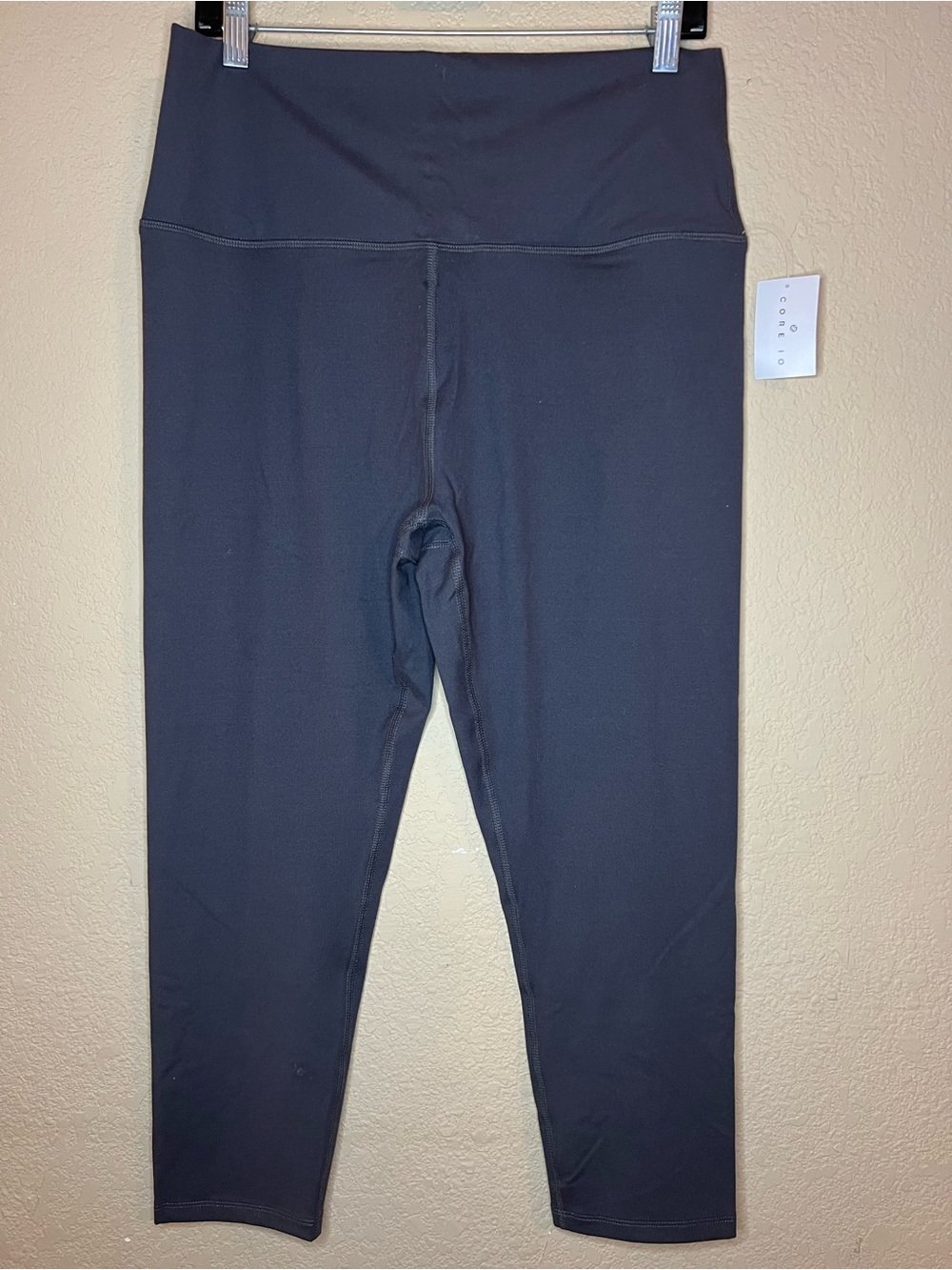 Core 10 grey capri leggings